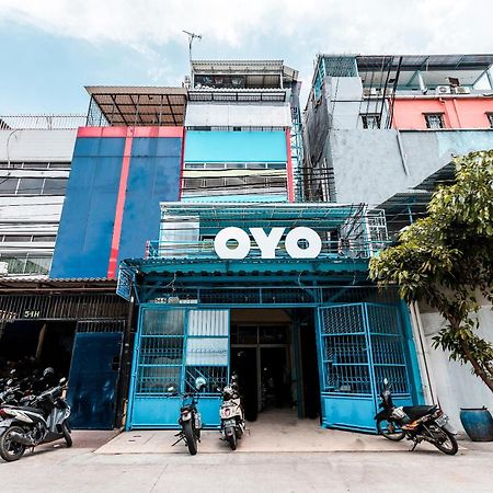 Oyo 478 Balcon Biru Hotell Jakarta Eksteriør bilde